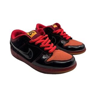 Nike SB Dunk Low "Hawaii" Size 8.5‎